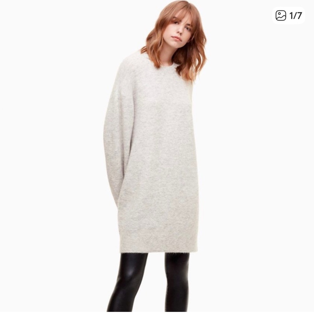 Aritzia Wilfred Cipriana alpaca & wool blend sweater dress. 🤍